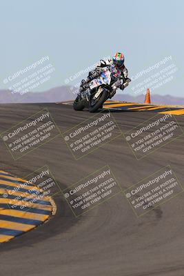 media/Dec-18-2022-SoCal Trackdays (Sun) [[8099a50955]]/Turns 9 and 10 Set 2 (1055am)/